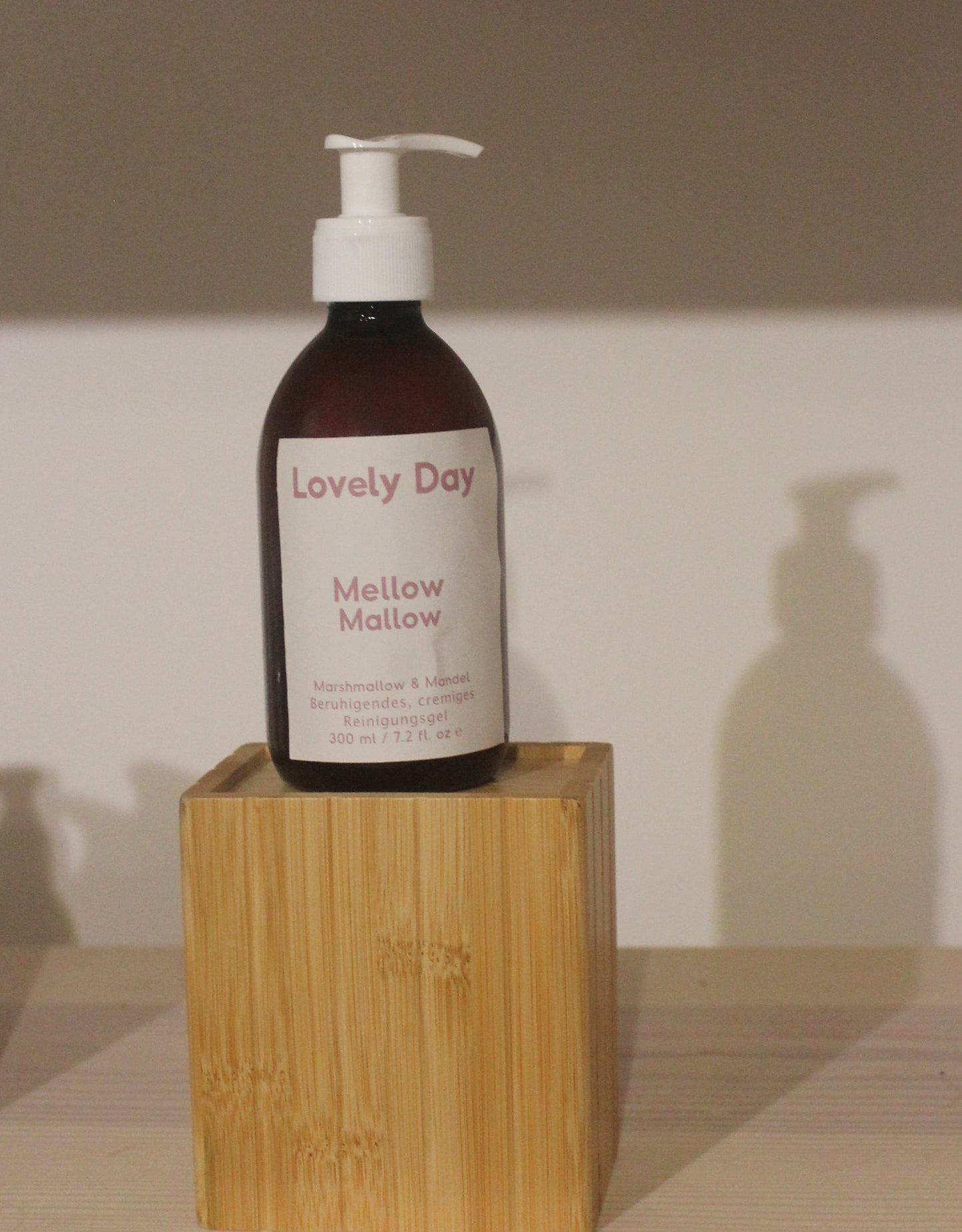 Mellow Mallow Creamy Cleansing Gel